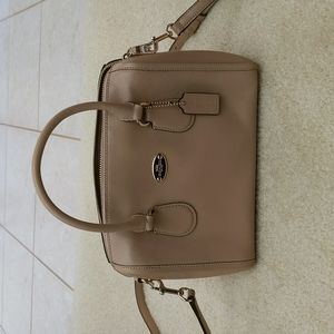 Coach Leather Corssbody handbag